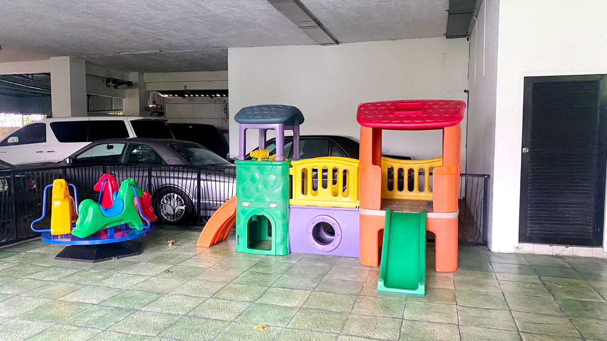 picture SPACIOUS 2 BEDROOMS / 2 BATHROOMS THONGLOR - 22/26