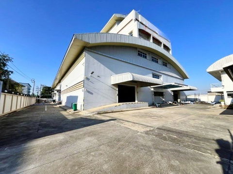 ให้เช่าโกดัง 2 ชั้น ศูนย์กระจายสินค้าโลตัส บางบัวทอง ย่านบางบัวทอง 2,000 ตร.ม. 5ไร่ 7-Eleven 1.7 กม.