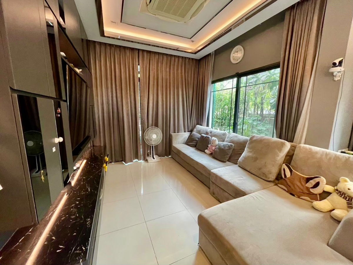 รูป บ้านเดี่ยวสวยสไตล์ Luxury Nordic ในโครงการ Bangkok Boulevard Chaengwattana 2 บ้านพร้อมอยู่ ตกแต่งบิลต์อิน ฟังก์ชันลงตัว - รูปที่ 3/30