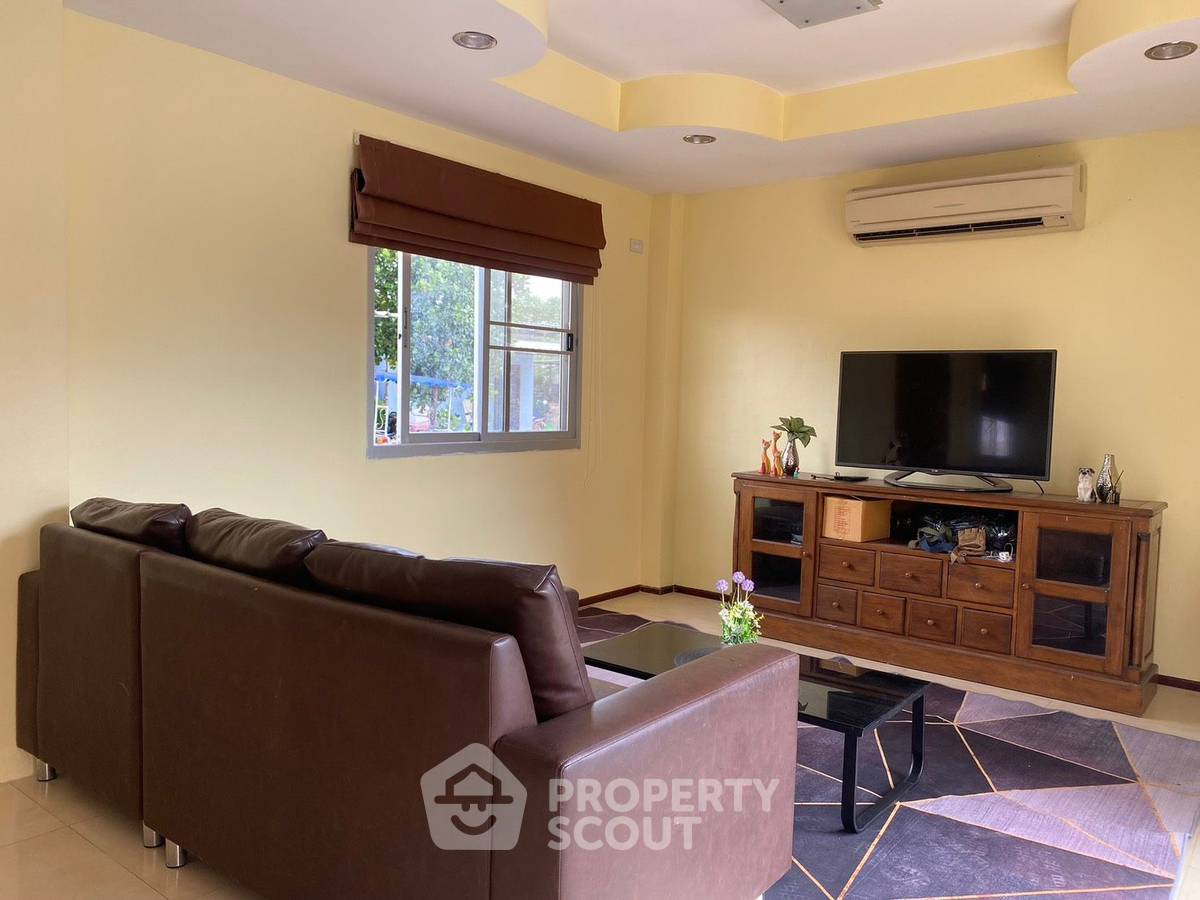 รูป วิลล่า 3-ห้องนอน ใกล้ พัทยาตะวันออก (ID 2471266) - รูปที่ 23/26