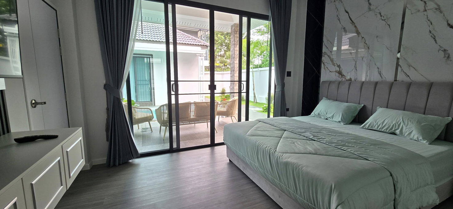 picture Pool Villa FOR RENT in Mabprachan - 16/17