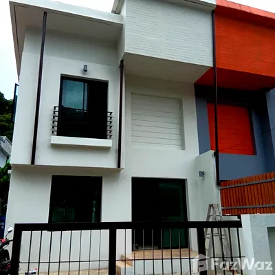 ทาวน์โฮม ม.สงขลานครินทร์ วิทยาเขตภูเก็ต : ขาย ทาวน์เฮ้าส์ 3 ห้องนอน ในโครงการ กรีน ฮิลล์ วิลล่า 2002362