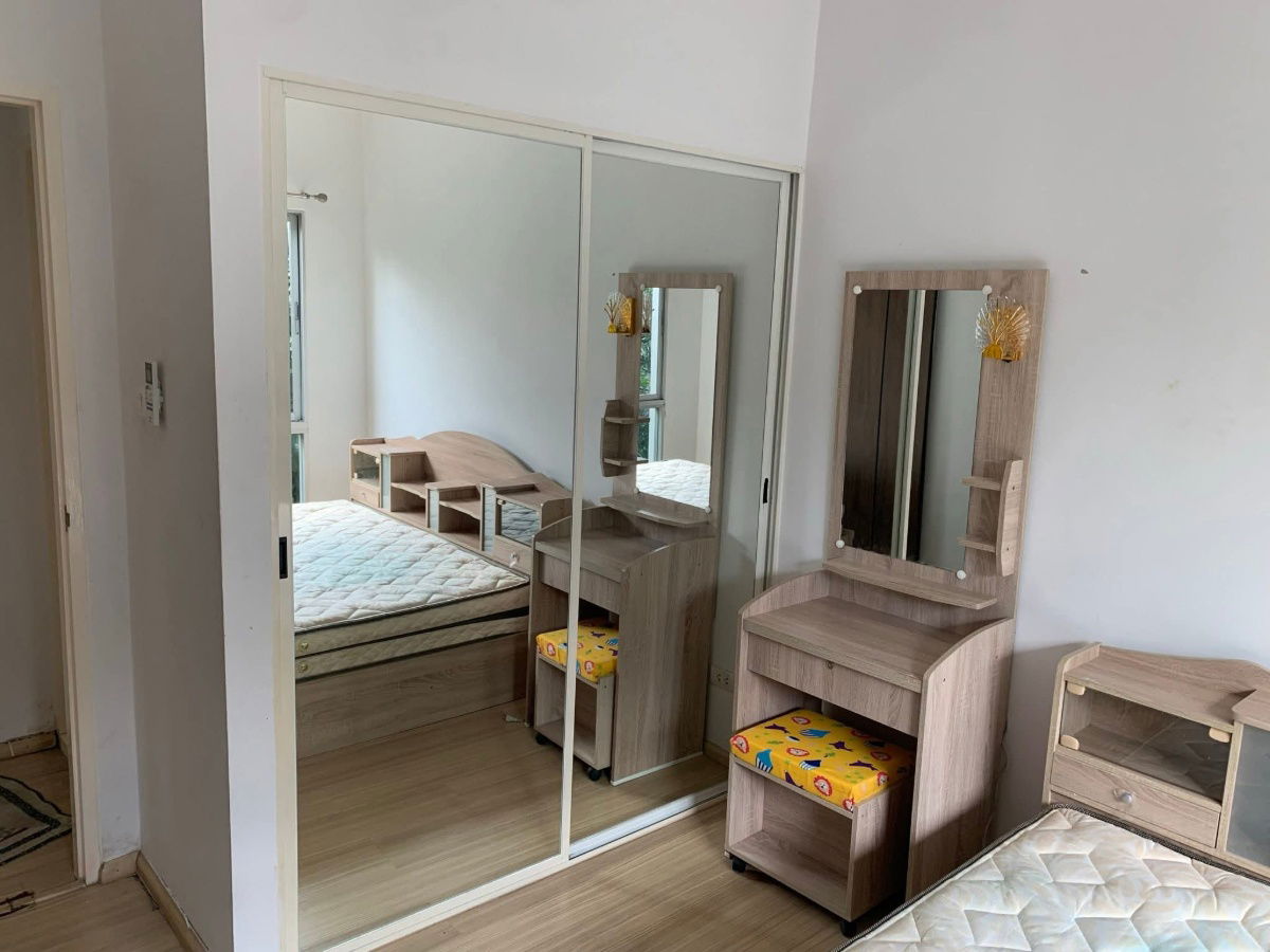 picture For rent A Space Sukhumvit 77 **washing machine available** - 3/8