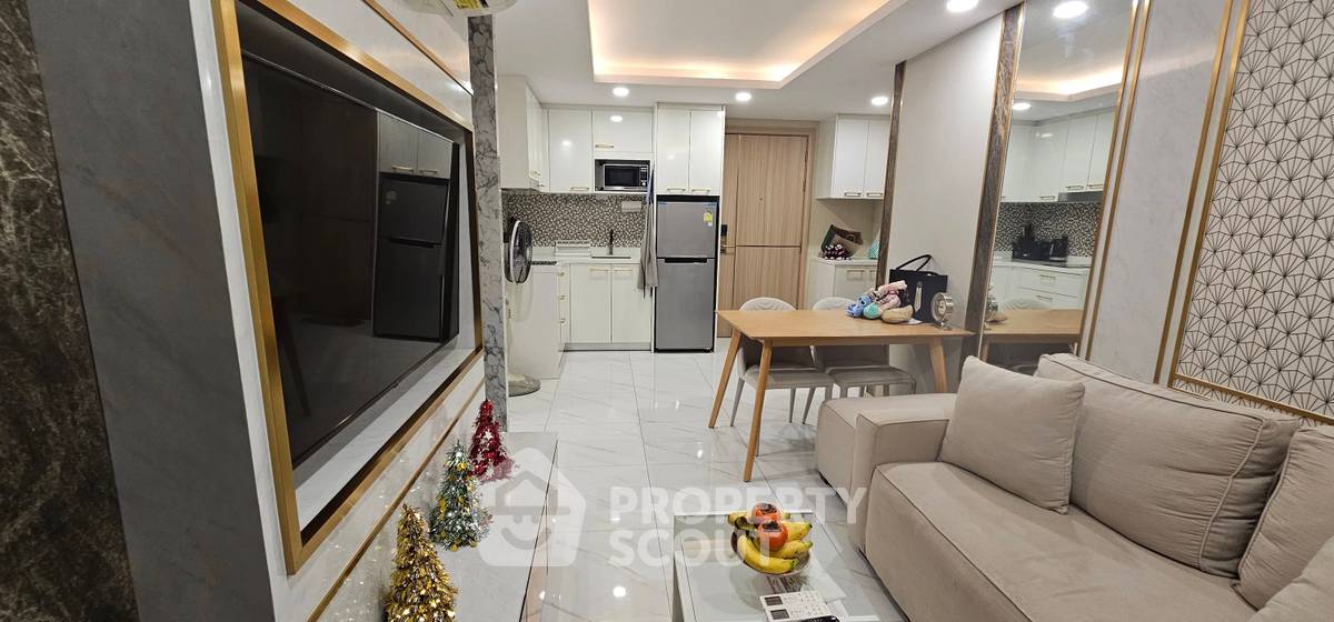 picture 2-BR Condo at Dusit Grand Park 2 close to Pattaya (ID 2470182) - 2/9