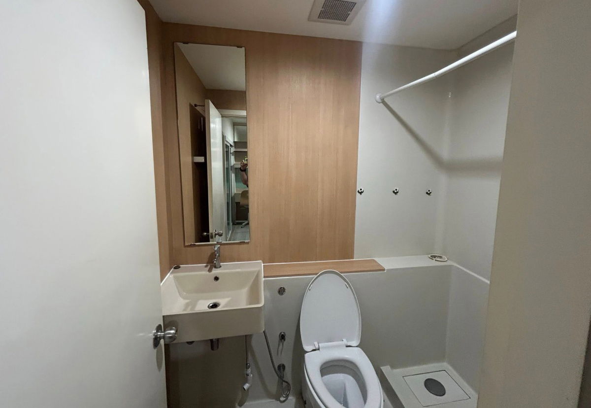 รูป ว่างพร้อมอยู่! Aspire สาทร ท่าพระ. 1นอน 32ตร.ม. Line id: @pfagent - รูปที่ 8/8