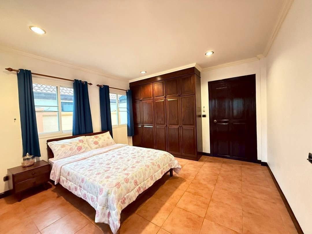 รูป ขายบ้านวิลล่าพร้อมสระว่ายน้ำส่วนตัว 4 ห้องนอน ในห้วยใหญ่ - รูปที่ 11/12