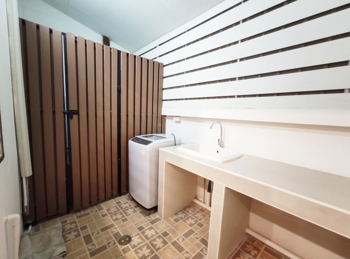 รูป ให้เช่าโฮมออฟฟิส/ทาวน์โฮม ใกล้แยกรวมโชค - รูปที่ 15/16