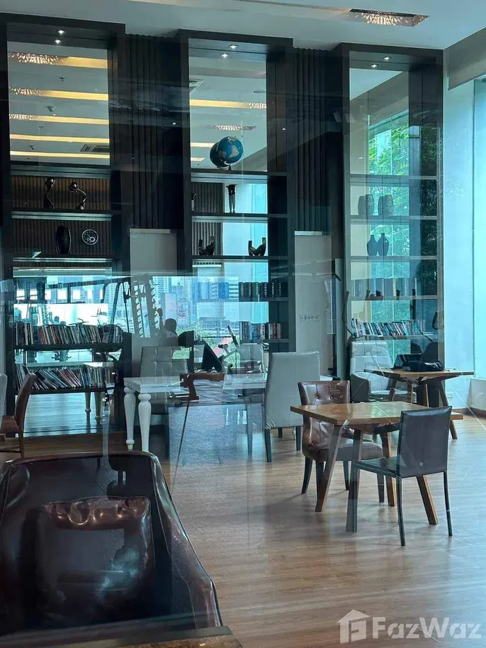 picture 1 Bedroom Condo for sale at Circle Condominium 1963591 - 8/10