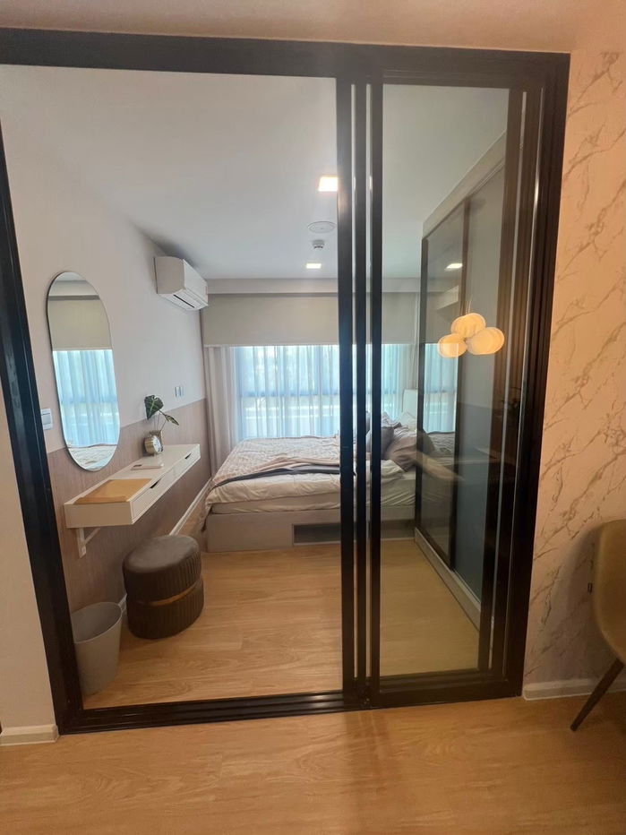 รูป 💥 ขายคอนโด พร้อมผู้เช่า เหมาะสำหรับนักลงทุน หรือซื้อให้ลูก-หลาน เข้ามหาลัย💥 แอทโมซ คาแนล รังสิต 🍀 Line : @mintocondo (มี@ด้วยนะคะ) 🍀 - รูปที่ 20/21