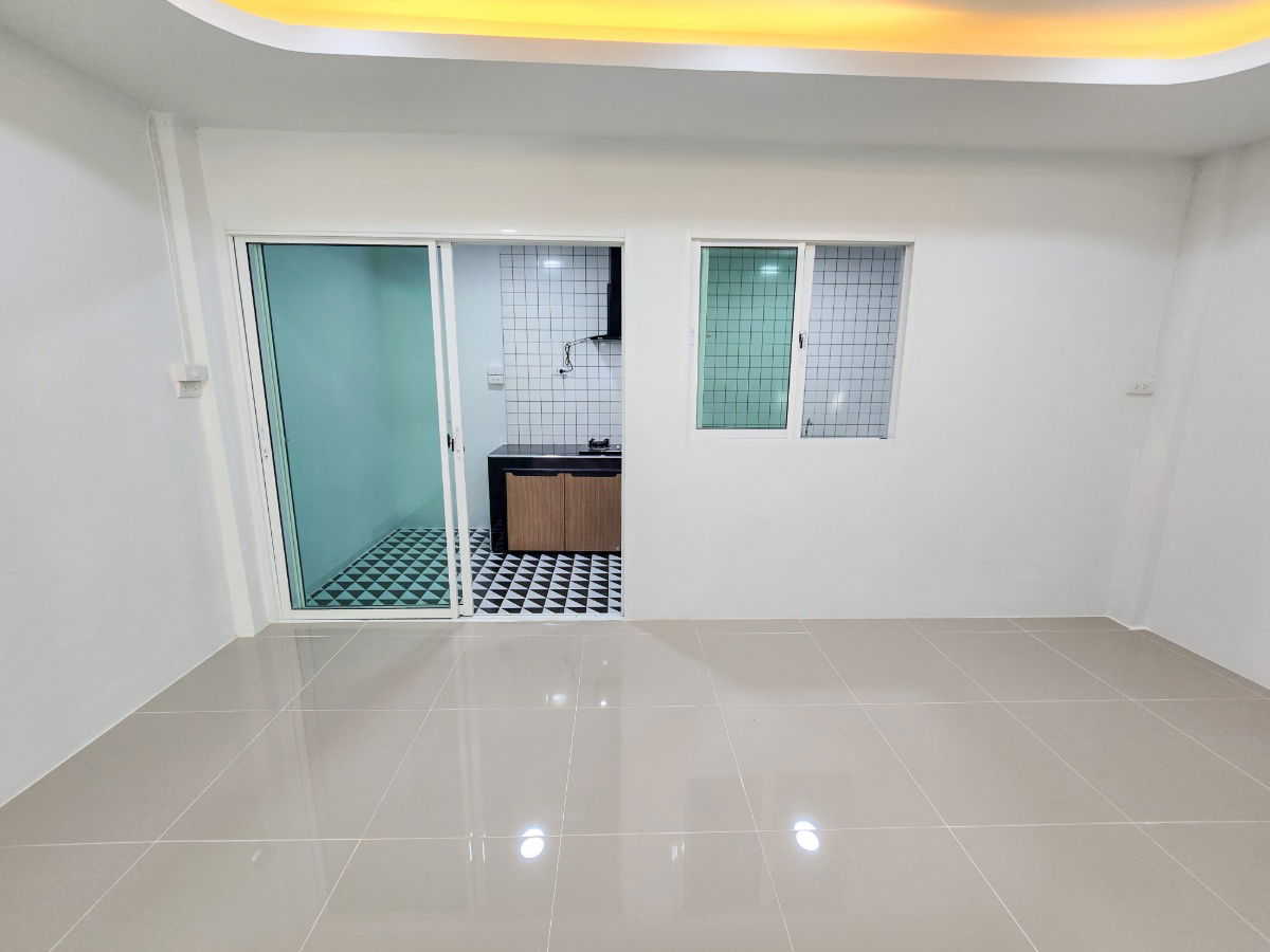 รูป ทาวน์เฮ้าส์ รีโนเวทใหม่ ทำเลดี หมู่บ้าน บัญทิตโฮม ซอยวิภาวดีรังสิต 76 แขวงสนามบิน เขตดอนเมือง ใกล้สนามบิน ทางด่วน - รูปที่ 17/37