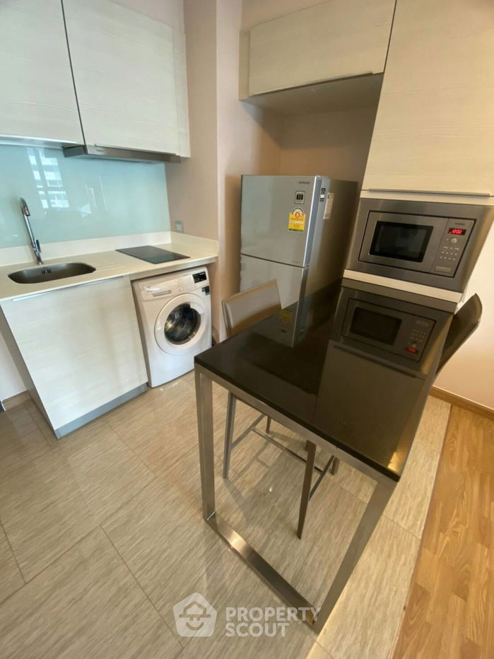 รูป คอนโด 1-ห้องนอน ที่ เอช สุขุมวิท 43 ใกล้ BTS พร้อมพงษ์ (ID 1232875) - รูปที่ 3/6