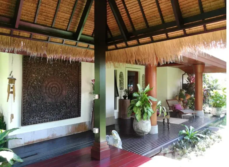 picture Timeless 3 Bedroom Thai–Balinese Villa in Nai Harn Baan Bua 5921769 - 40/56