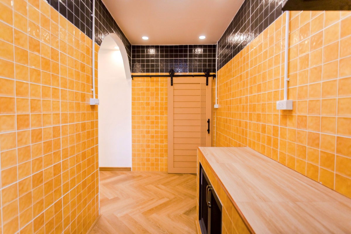 picture 🏡 Renovated townhouse in Nawamin area, 2.89 million baht. 🛒 Near The Mall Bangkapi. - 13/20