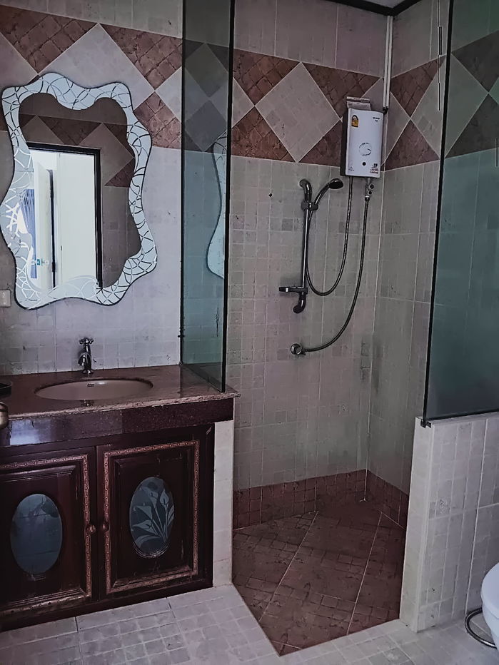 รูป ขายบ้าน 4 ห้องนอนกว้างขวาง – เนินพลับหวาน - รูปที่ 15/16