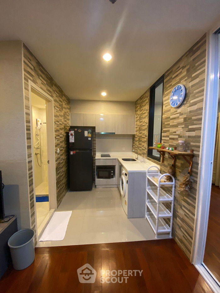 picture 2-BR Condo at Life Asoke near ARL Makkasan (ID 2470723) - 6/8