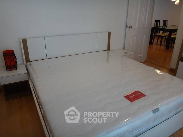 picture 2-BR Condo at Silom Terrace Condominium near BTS Sala Daeng (ID 2469903) - 8/11