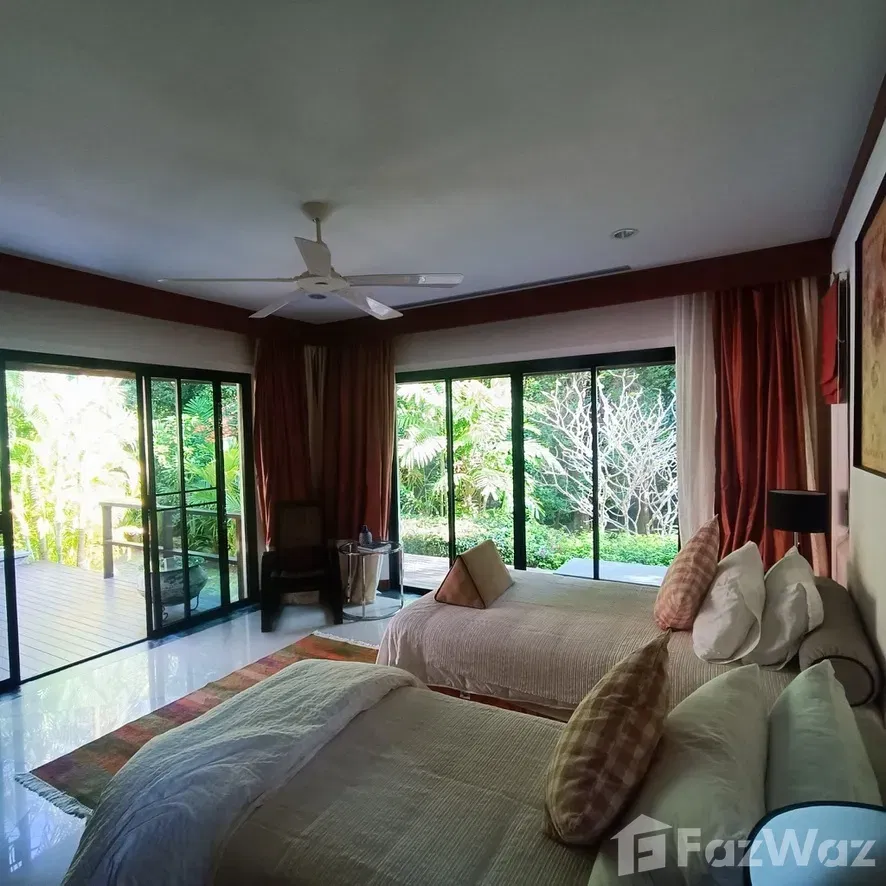 picture Timeless 3 Bedroom Thai–Balinese Villa in Nai Harn Baan Bua 5921769 - 12/56
