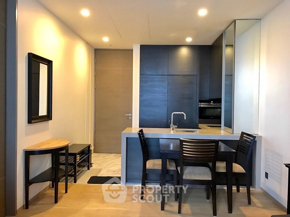 รูป คอนโด 1-ห้องนอน ที่ ศาลาแดง วัน ใกล้ MRT สีลม (ID 387178) - รูปที่ 4/8