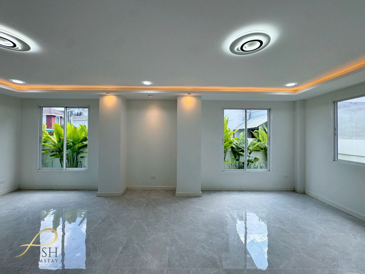 รูป บ้านเดี่ยวรีโนเวทใหม่ 3ห้องนอน 3ห้องน้ำ หมู่บ้านเจ้าฟ้าพรีเมียร์ปาร์ค - เกาะแก้ว ใกล้บริติช บ้านพื้นที่เยอะความคุ้มค่ากับราคาที่ดีมาก - รูปที่ 11/31