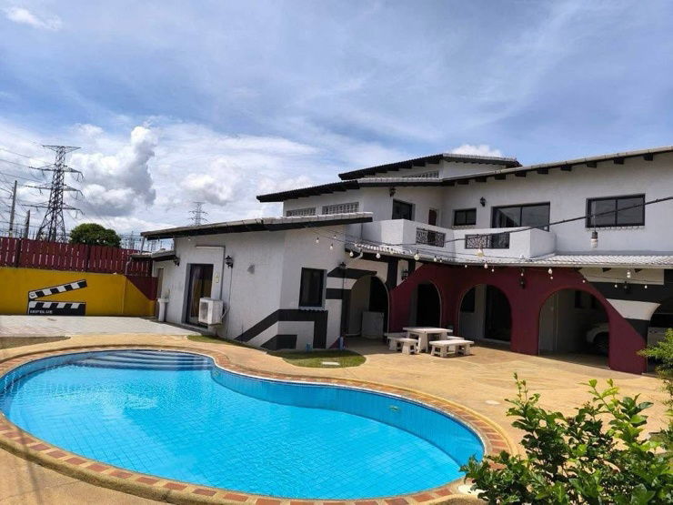 picture Two-Story House for Rent • Size: 3 Bedrooms, 3 Bathrooms, 111 sq - 5/17