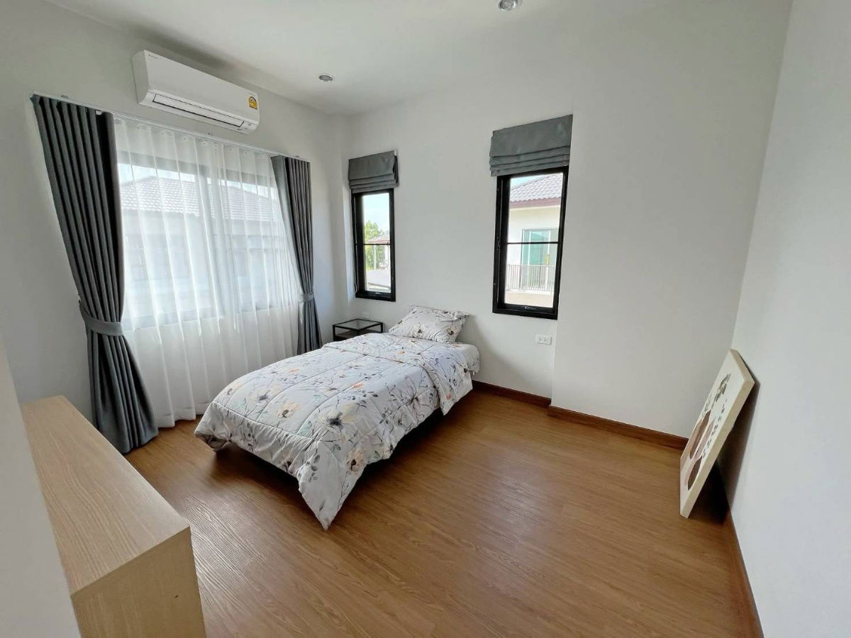 รูป บ้านใหม่ให้เช่า พร้อมเข้าอยู่ หมู่บ้านเพลินจิต คอลลิน่า สันกำแพงสายใหม่ เฟอร์นิเจอร์ใหม่ทุกอย่าง ครบครัน เดินทางสะดวกสบาย T.0946511456 - รูปที่ 10/11