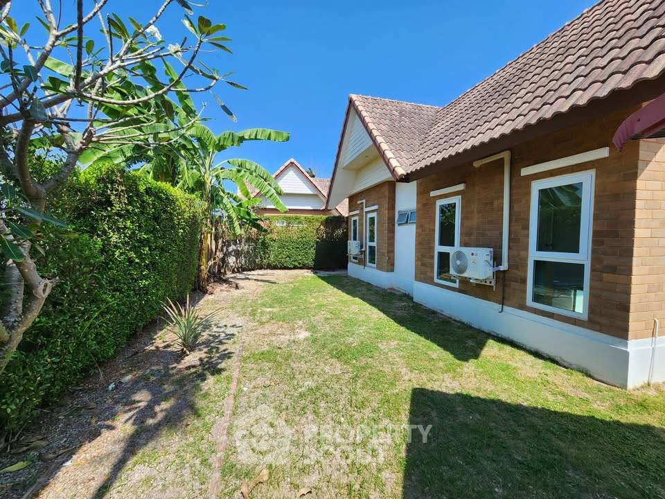 picture 3-BR House at Dusita Village 1 in Thap Tai (ID 2470259) - 5/14