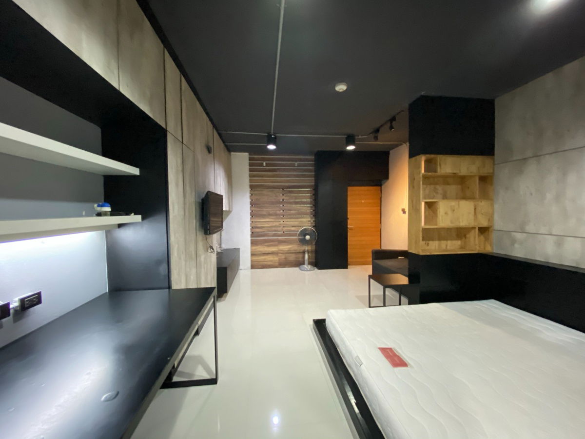 picture Monthly room for rent in Bang Sue area. - 6/25