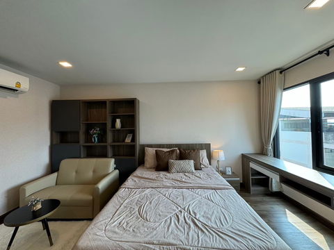 SUN CITY MRT Yaek Fai Chai ห้องสวย ราคาดี สอบถามเพิ่มเติมได้ที่ Line @condorental