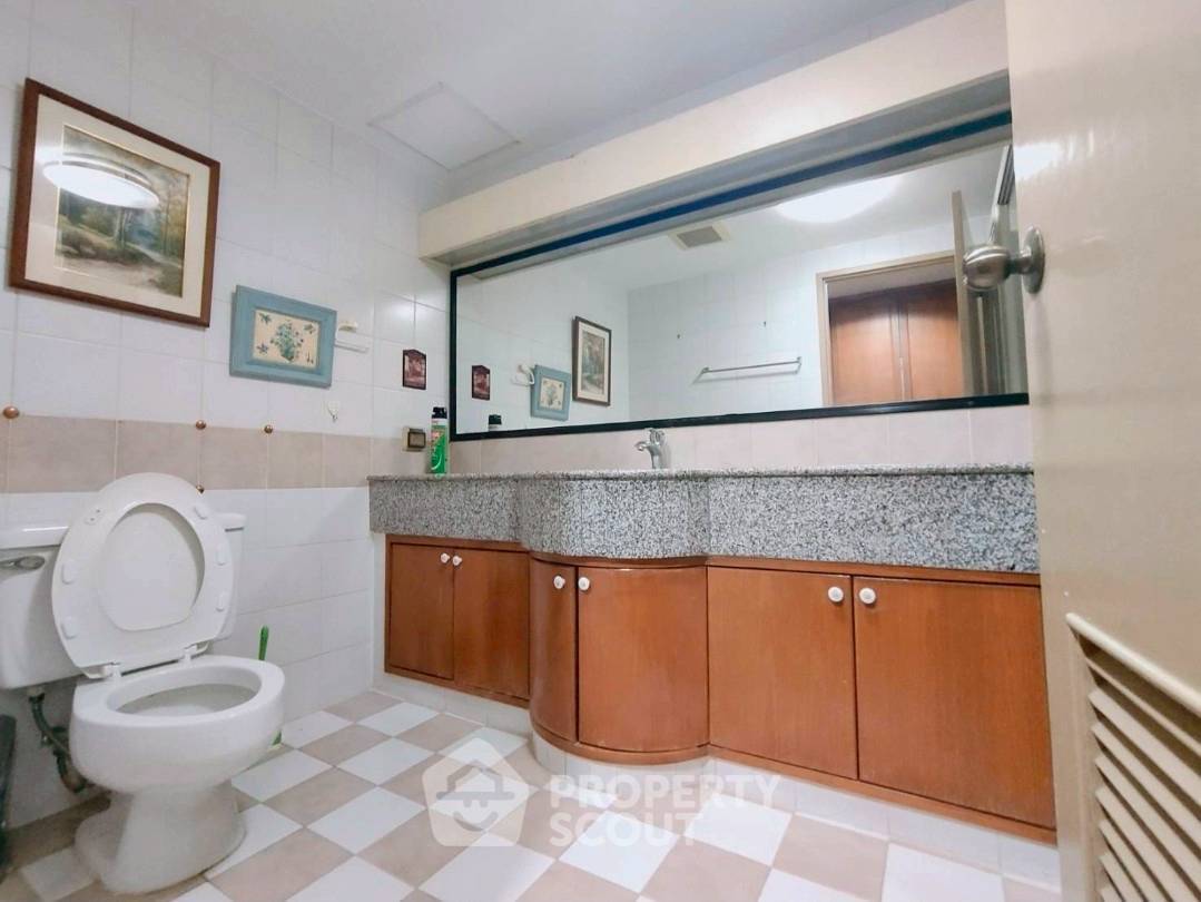 รูป คอนโด 3-ห้องนอน ที่ บ้านจันทร์ คอนโดมิเนียม ใกล้ ทองหล่อ (ID 2326910) - รูปที่ 12/14