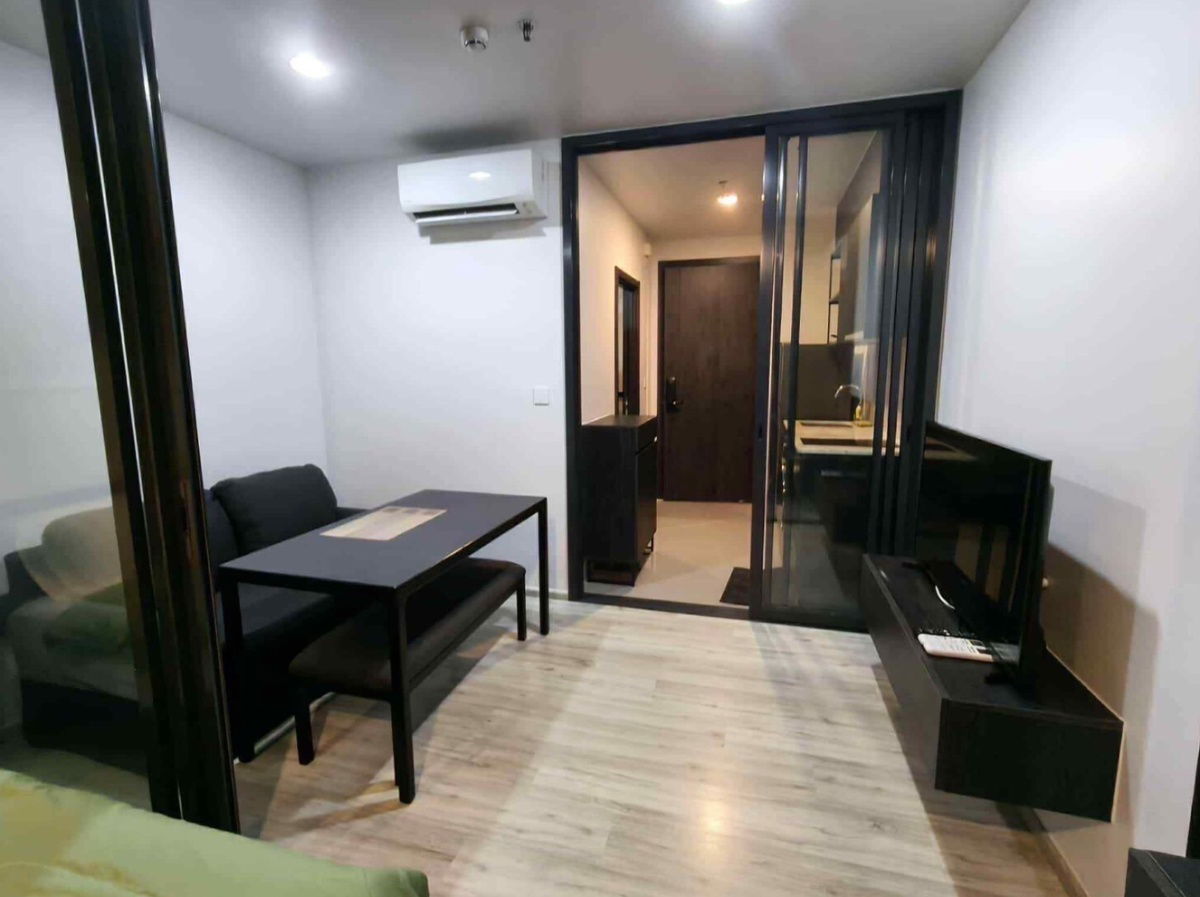 รูป 🎈 #OL2305_373 🎈💥ด่วน💥ว่างชัวร์ รีบคลิก ก่อนหลุดมือ‼️ 𝗙𝗼𝗿 𝗥𝗲𝗻𝘁1️⃣9️⃣ k.🔥🔥#ห้องว่าง7ม.ค.69 คอนโด : เอ็กซ์ทีห้วยขวาง - รูปที่ 2/13