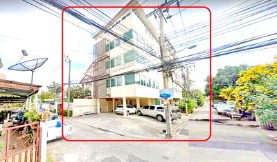 เช่าสำนักงาน ถนนพหลโยธิน : ซ. รัชดา25-33 100 ม.เซ็นทรัลลาดพร้าว 2 กม.ให้เช่าสำนักงาน อาคารพาณิชย์ 5ชั้น Union Mall 2 กม. 375 ตร.ม. MRTพหลโยธิน24 2.1กม.