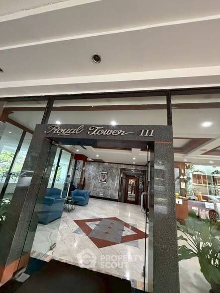 picture 2-BR Condo at The Waterford Thonglor near BTS Thong Lor (ID 2470699) - 4/16