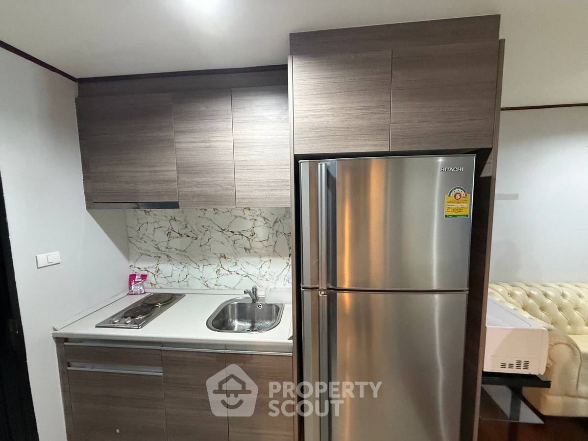 picture 1-BR Condo at Belle Grand Rama 9 near MRT Phra Ram 9 (ID 2470229) - 8/11