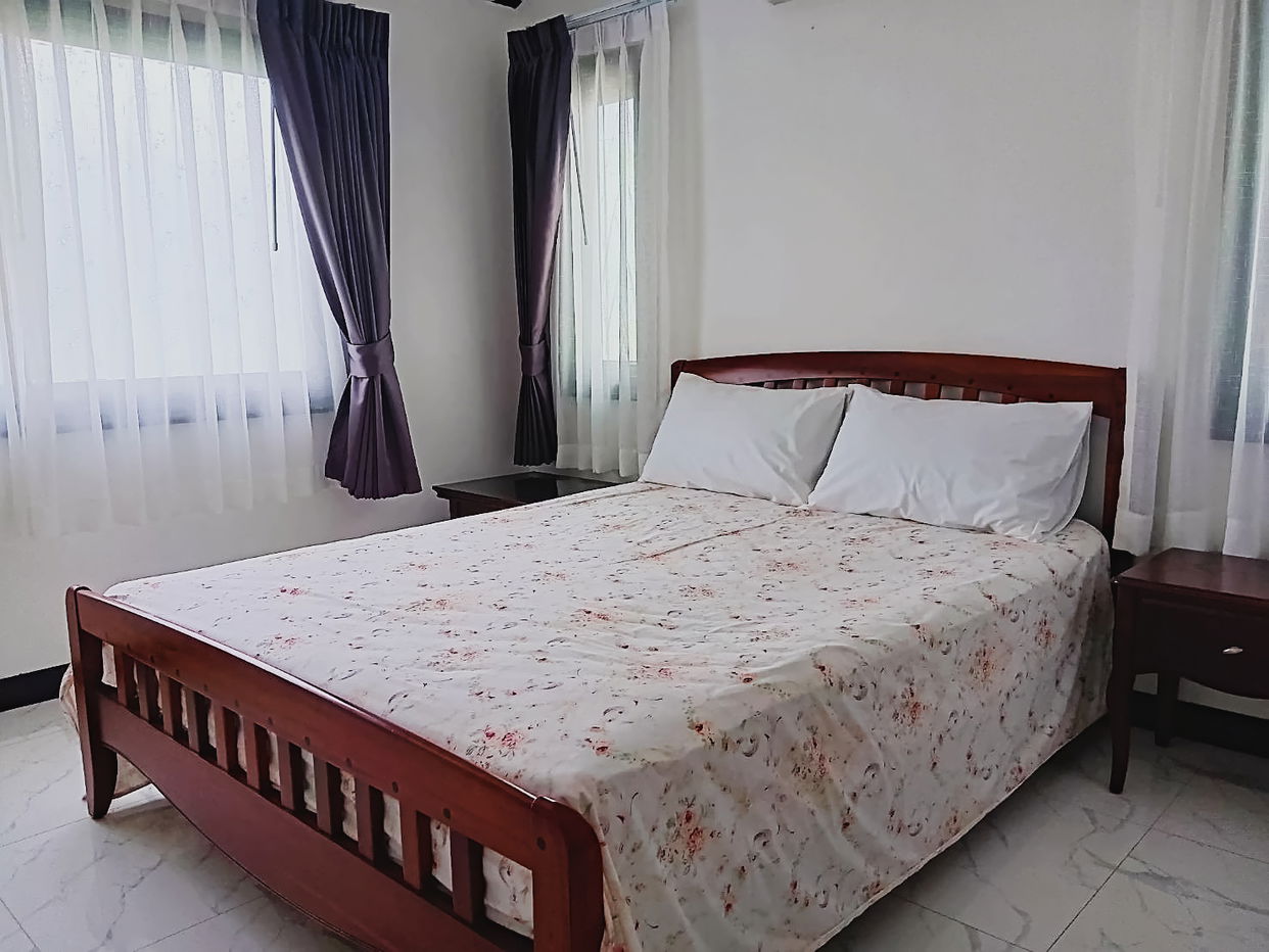 รูป ขายบ้าน 4 ห้องนอนกว้างขวาง – เนินพลับหวาน - รูปที่ 13/16