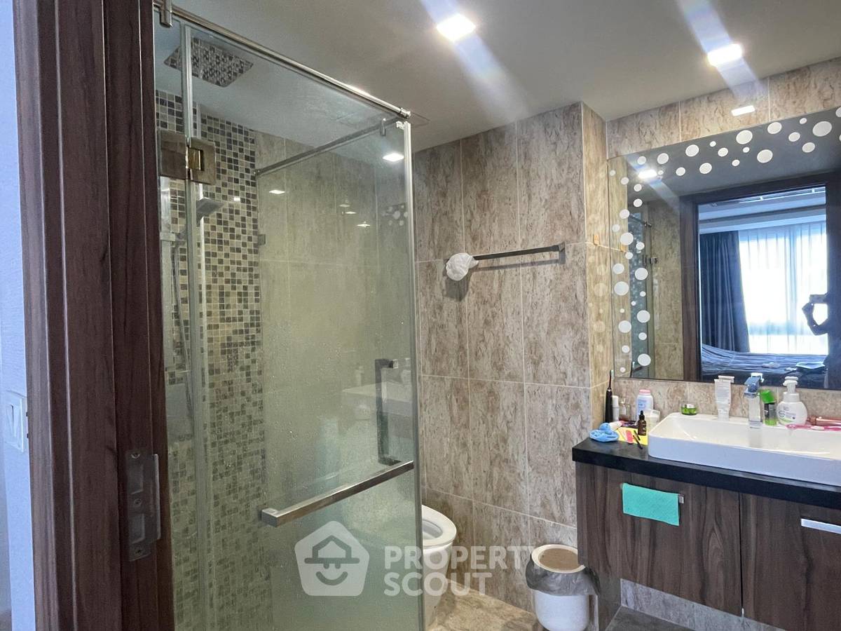 picture 2-BR Condo at Grand Avenue Pattaya close to Pattaya South (ID 2471627) - 10/14