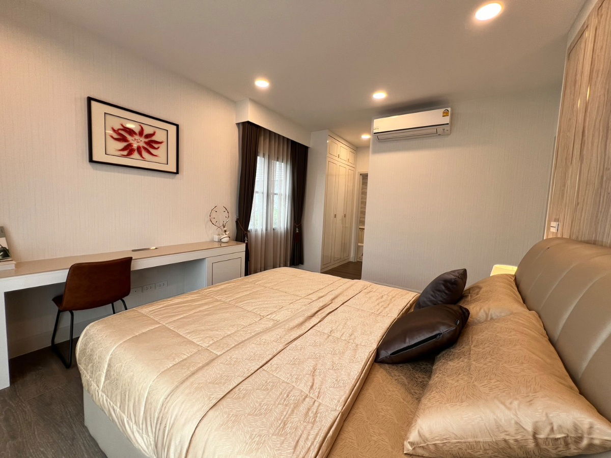 รูป 🏡😊✅ เช่าบ้าน นันทวัน พระราม 9 - กรุงเทพกรีฑาตัดใหม่ ตกแต่งสวย พื้นที่ใช้สอยกว้างขวาง ใกล้โรงเรียนนานาชาติ - รูปที่ 15/33