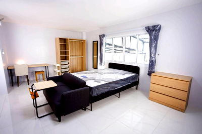 ทาวน์โฮมให้เช่า : ✨ให้เช่าห้องพัก โคซี่ ลีฟวิ่ง ลาดพร้าว 64✨  ห้องแต่งครบ พร้อมเข้าอยู่✨