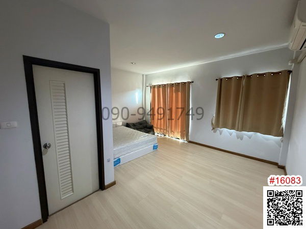 picture 3-story townhome for rent, Citylink Rama 9-Srinakarin. **Pets allowed.** - 9/10