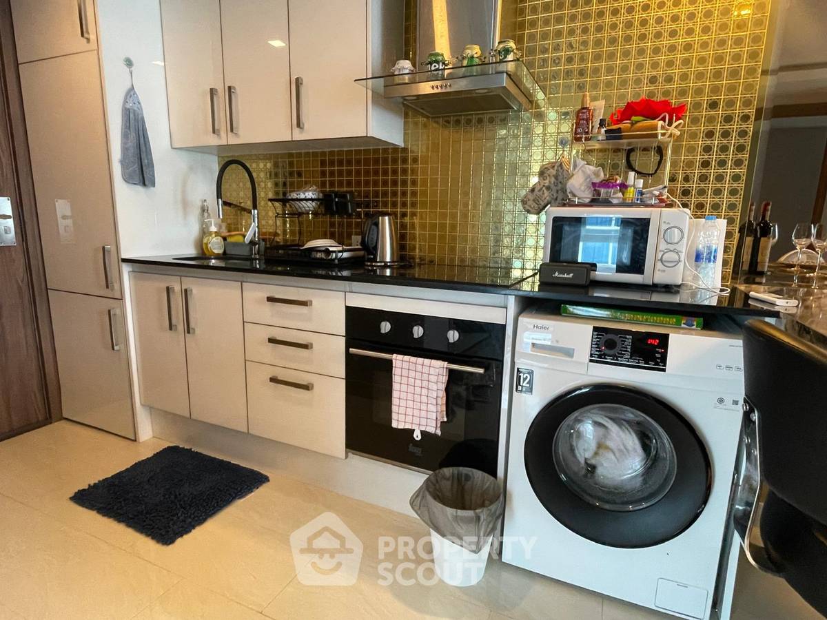 picture 2-BR Condo at Grand Avenue Pattaya close to Pattaya South (ID 2471627) - 3/14