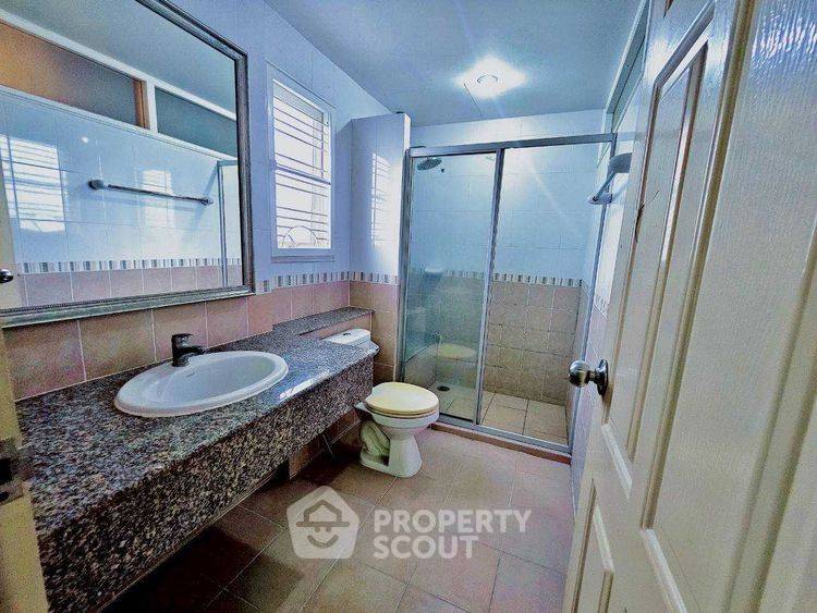 รูป ทาวน์เฮ้าส์ 3-ห้องนอน ใน ดอนเมือง (ID 2431141) - รูปที่ 6/16