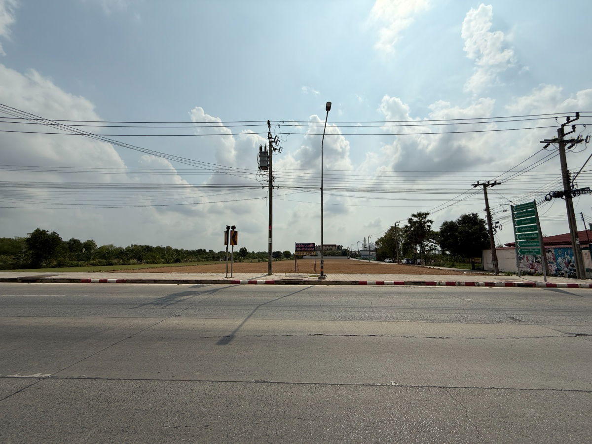 รูป แบ่งขายที่ดิน 3 ไร่ ถมแล้ว หน้ากว้าง ทำเลดี ติดถนนใหญ่ ซ.หทัยราษฏร์ 50 คลองสามวา กรุงเทพ - รูปที่ 5/5