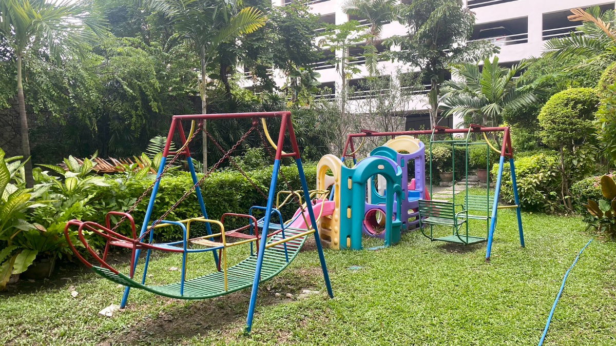 picture SPACIOUS 2 BEDROOMS / 2 BATHROOMS THONGLOR - 23/26