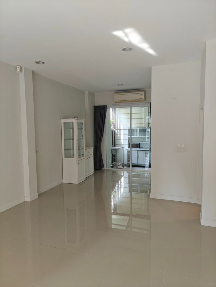 รูป ขายทาวน์เฮ้าส์ ที่ บ้านกลางเมือง นาคนิวาส34 - รูปที่ 6/7