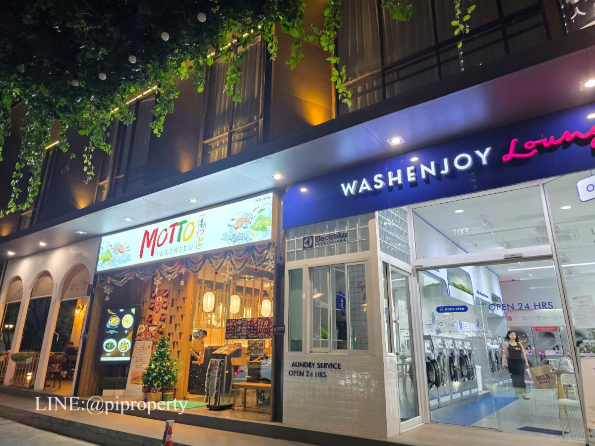 รูป คอนโดวิวแม่น้ำ 2 ห้องนอนให้เช่าใน Kawa Haus ชุมชน T77 พร้อมโรงเรียนนานาชาติอังกฤษ และฟาร์มแสนสิริ พื้นที่นั่งเล่นของ อ่อนนุช. - รูปที่ 17/20