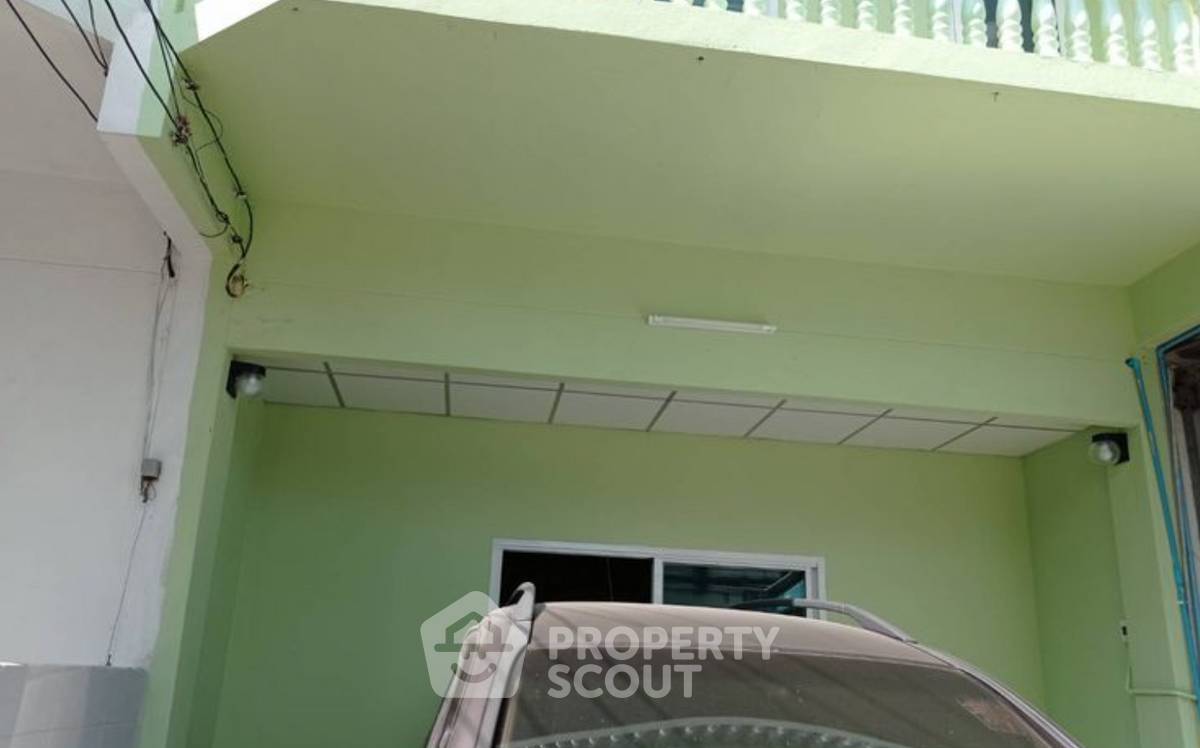 รูป ทาวน์เฮ้าส์ 3-ห้องนอน ใน ลาดพร้าว (ID 2426126) - รูปที่ 1/4