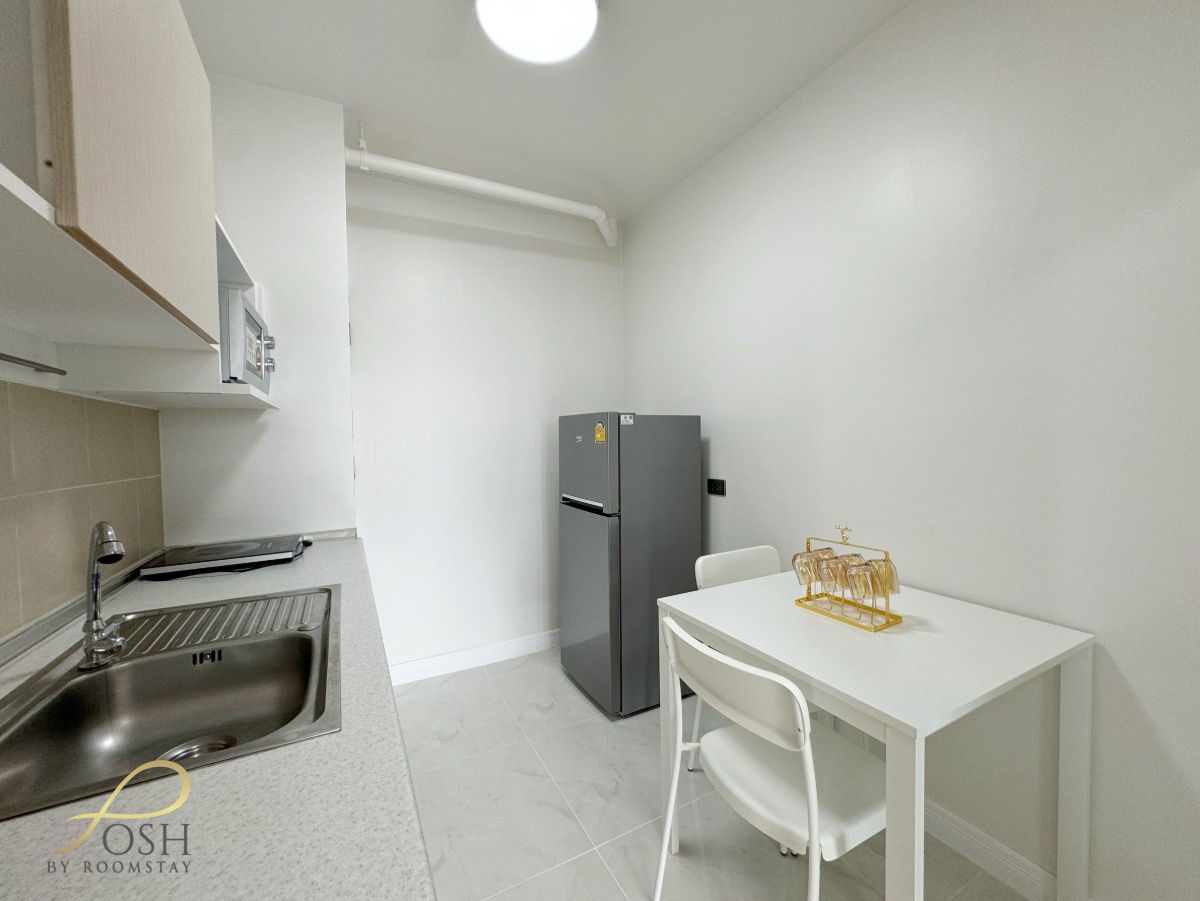 picture For Rent: Renovated 2-Bedroom Condo Located within walking distance to Limelight and Phuket Old Town Supalai Park @ Downtown - 11/17