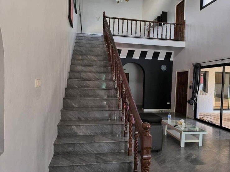 picture Two-Story House for Rent • Size: 3 Bedrooms, 3 Bathrooms, 111 sq - 7/17