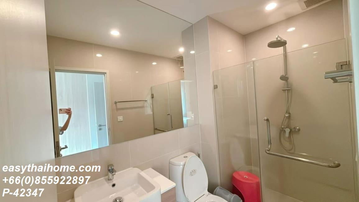 รูป P-42347 ให้เช่า คอนโด โนเบิล รีวอลฟ์ รัชดา Ratchadaphisek 6 Alley, Huai Khwang, Bangkok พร้อมอยู่ ราคาถูก Line Id @easythaihome 085-592-2897 - รูปที่ 4/10