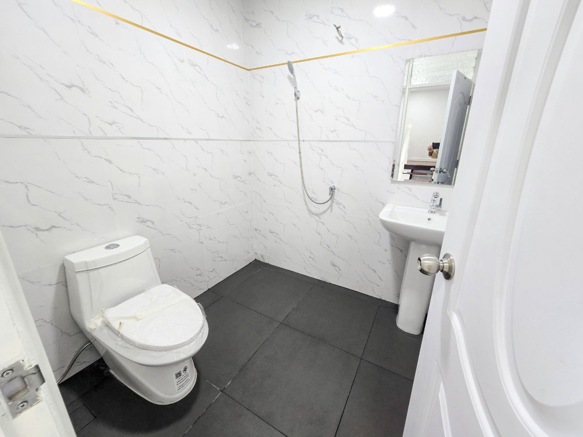 รูป ทาวน์เฮ้าส์2ชั้น รีโนเวทใหม่ สไตล์นอร์ดิก เนื้อที่เยอะกว้าง  หมู่บ้าน อยู่เจริญ 4 ลาดสวาย ลำลูกกา ปทุมธานี - รูปที่ 30/41