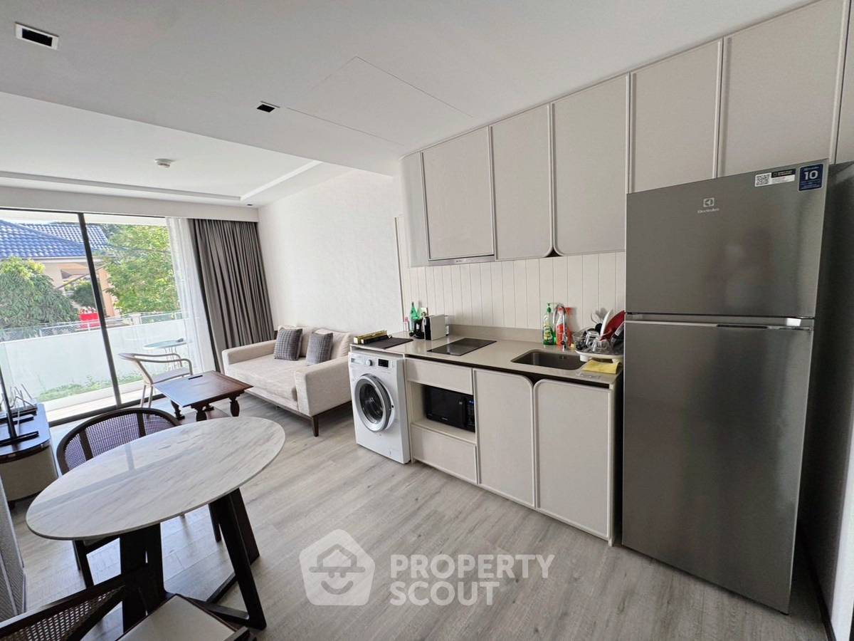 picture 1-BR Condo at InterContinental Residences Hua Hin close to Hua Hin Market Village (ID 2470567) - 6/13